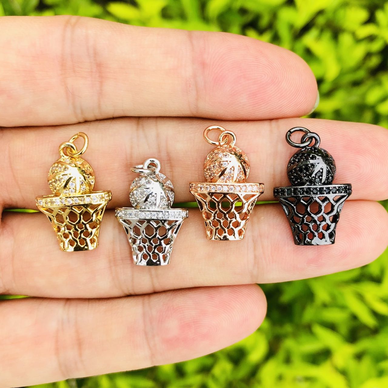 5pcs Zirconia Pave Copper Bask - Jewelry Making Game recension och pris